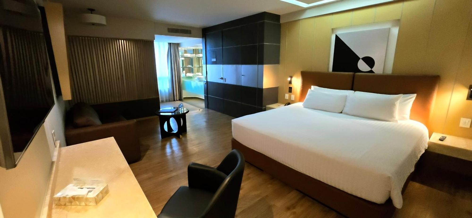 Ramada By Wyndham Mexico City Santa Fe Exteriér fotografie